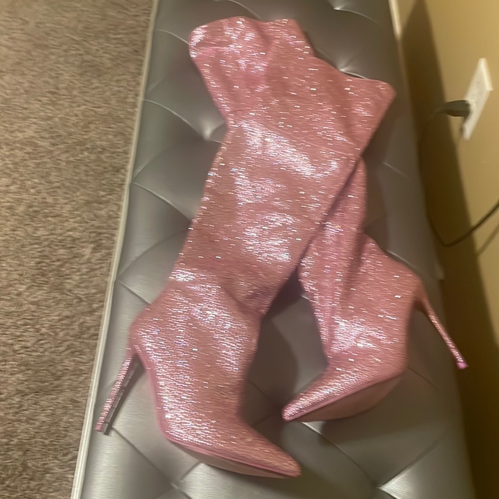 Pink Sparkly Steve Madden Boots! 8.5! These boots are everything!!!